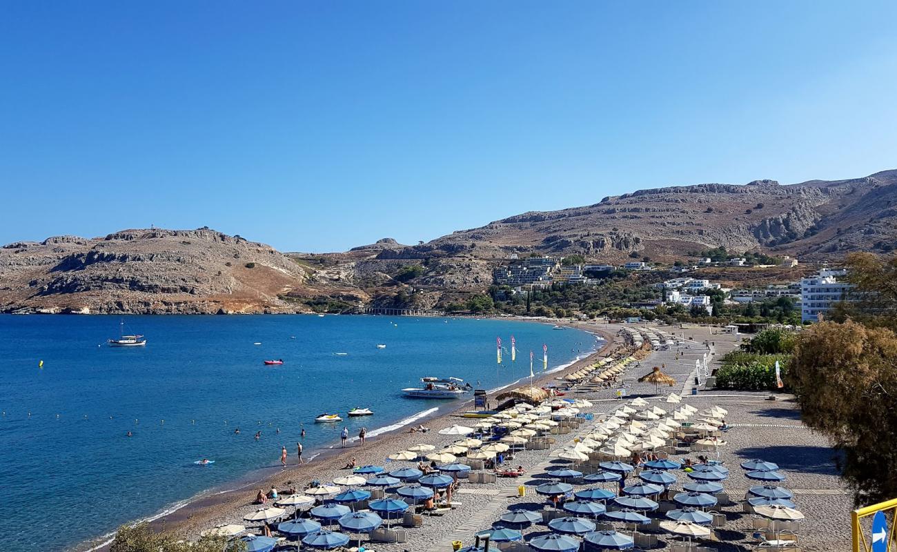 Photo de Plage de Vlicha zone des équipements