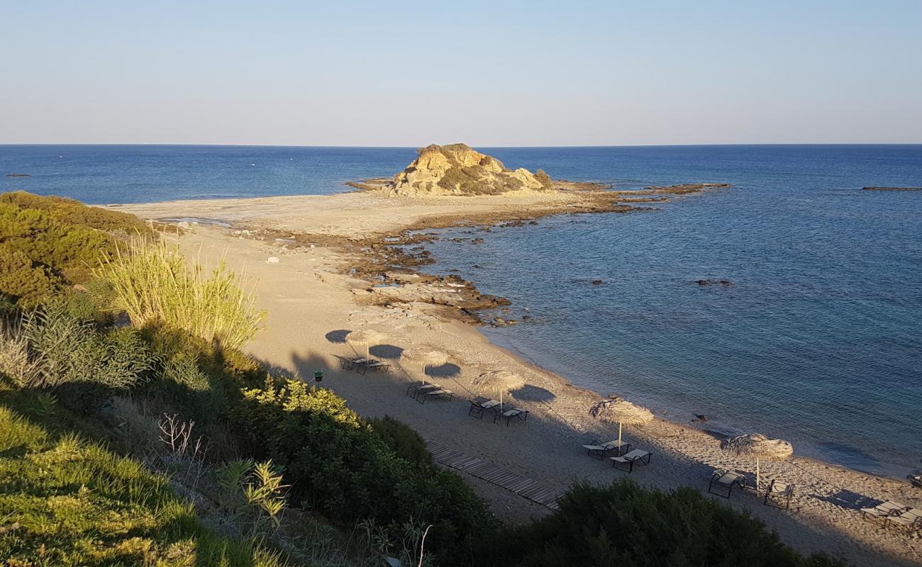 Photo de Watersportcenter Kiotari II avec sable beige & pierres de surface