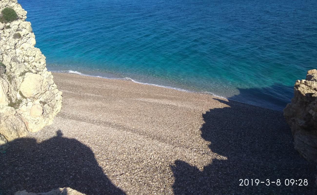 Photo de Avlakia beach II avec caillou clair de surface