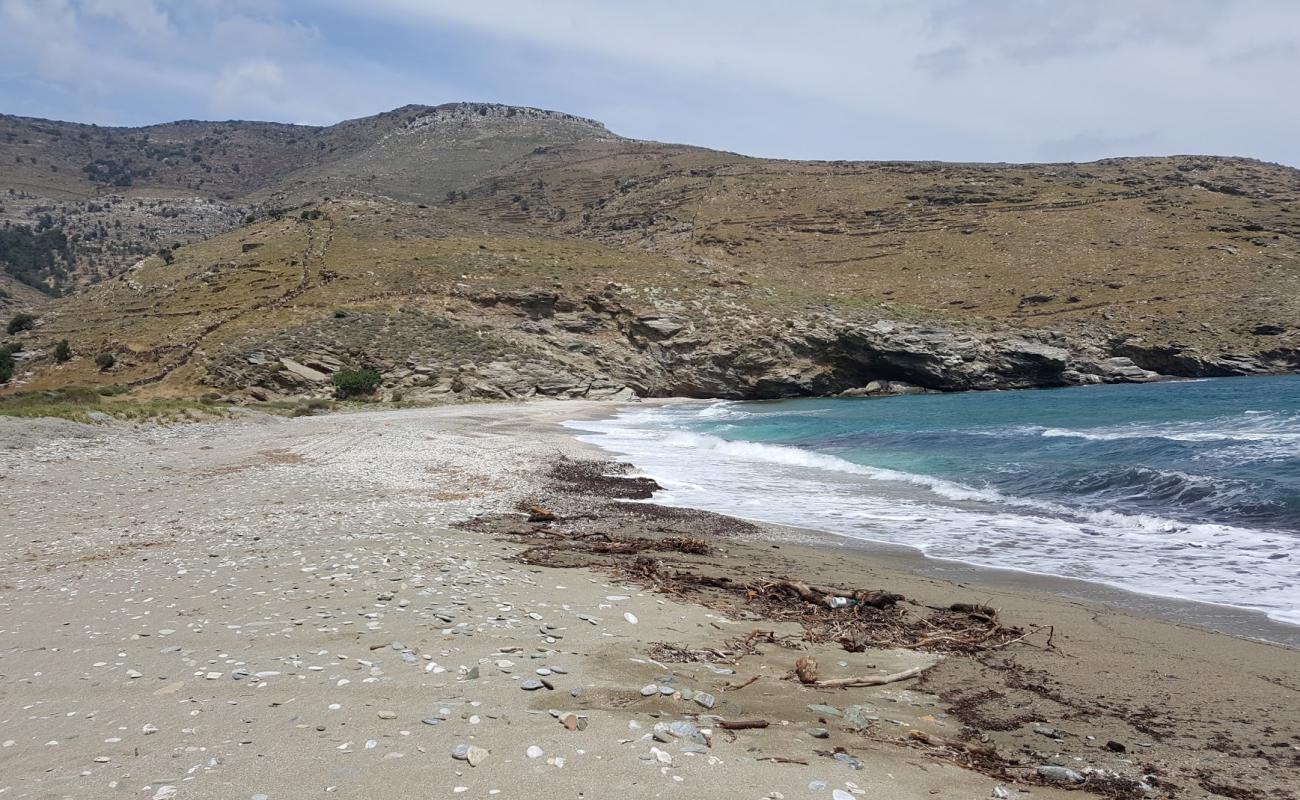 Photo de AI Giannis Onions Beach avec sable lumineux de surface