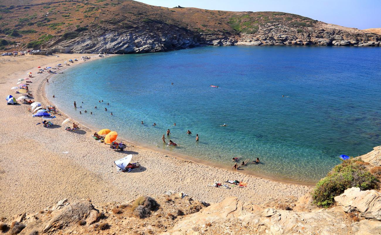 Photo de Paralia Vori avec caillou fin clair de surface