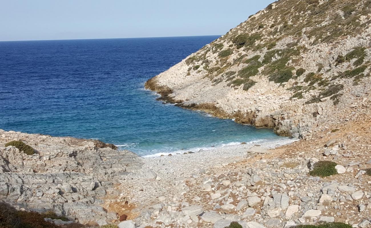 Photo de Limnari Bay avec caillou clair de surface