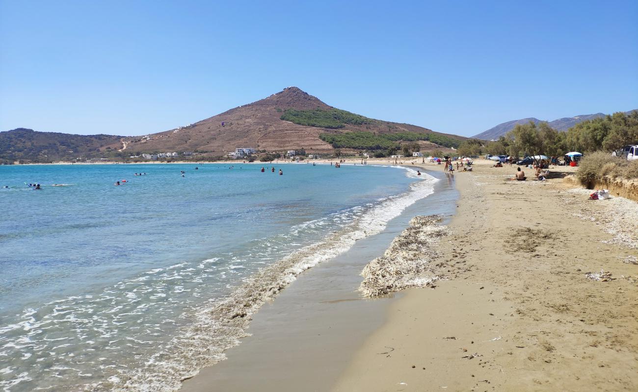 Photo de Molos beach avec sable fin et lumineux de surface