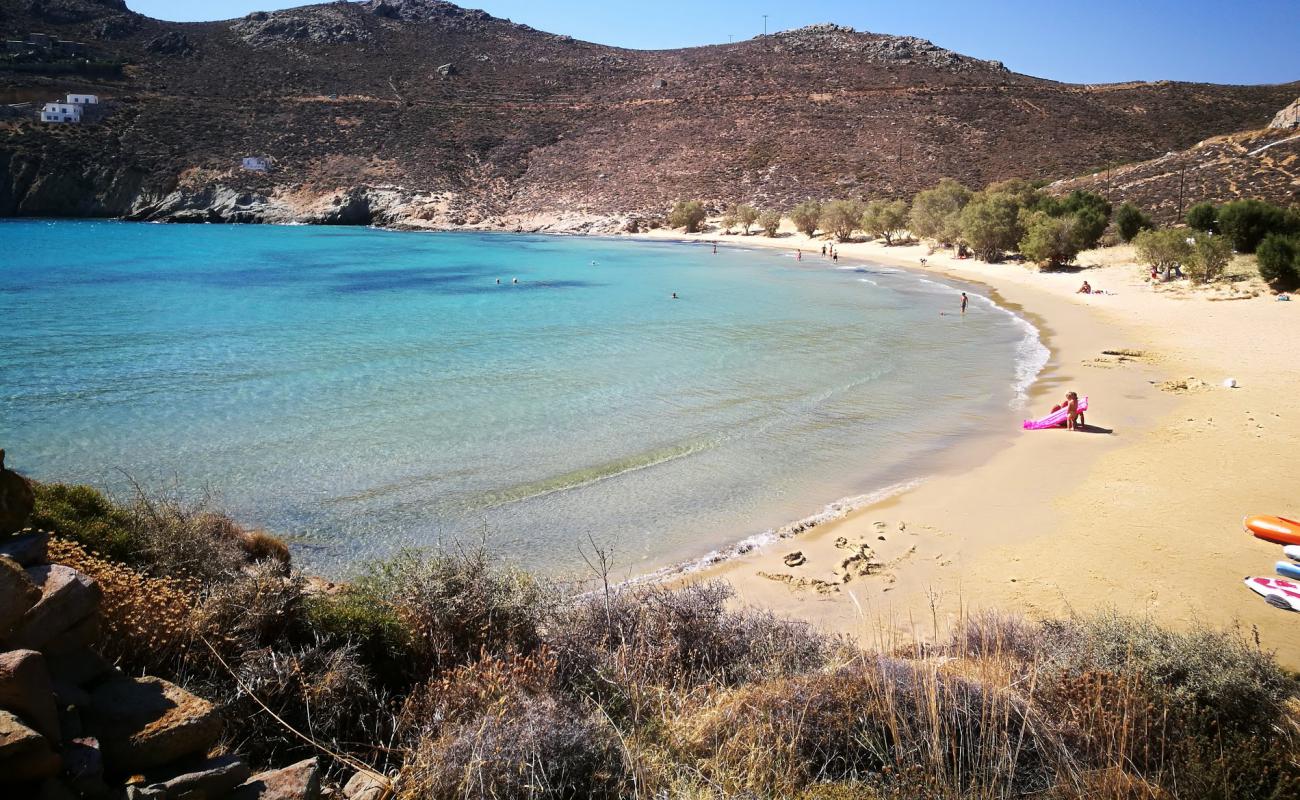 Photo de Plage de Psili Ammos avec sable beige fin de surface