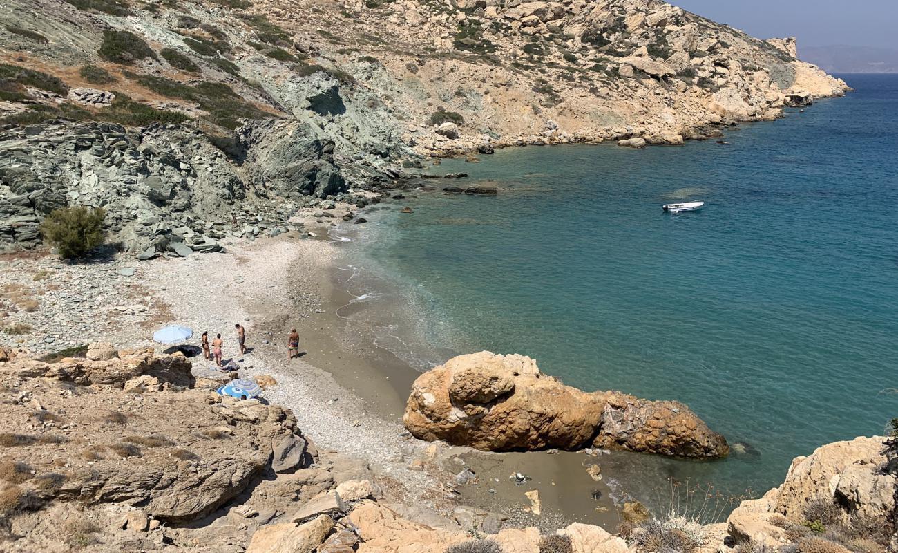 Photo de Maltas beach avec sable gris avec caillou de surface