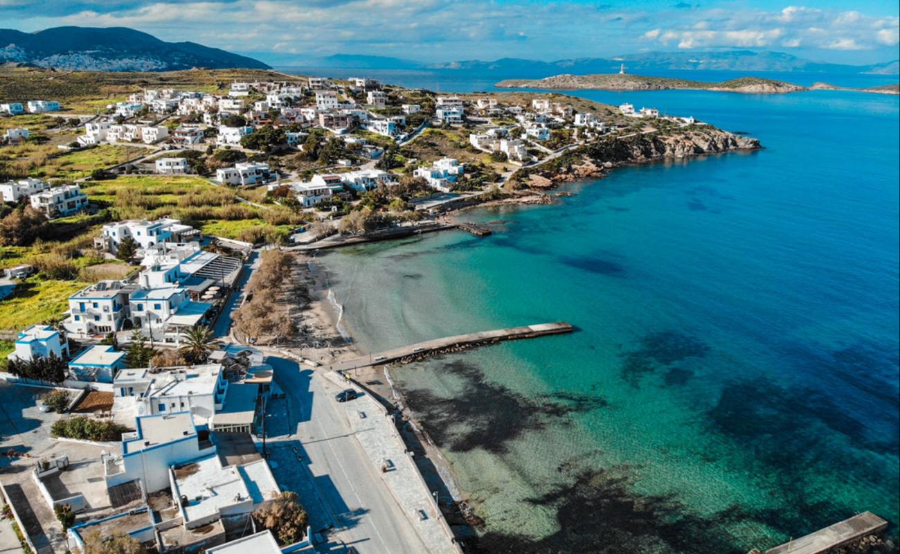 Photo de Paralia Azolimnos avec sable gris de surface