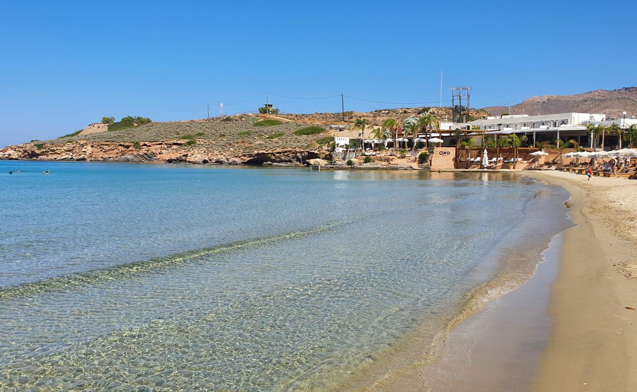 Photo de Agathopes beach avec sable beige de surface