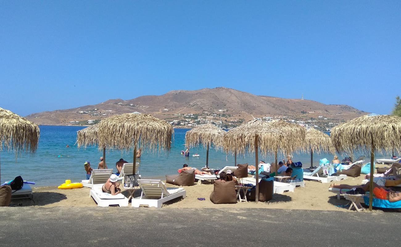 Photo de Fetouri beach avec sable brun de surface