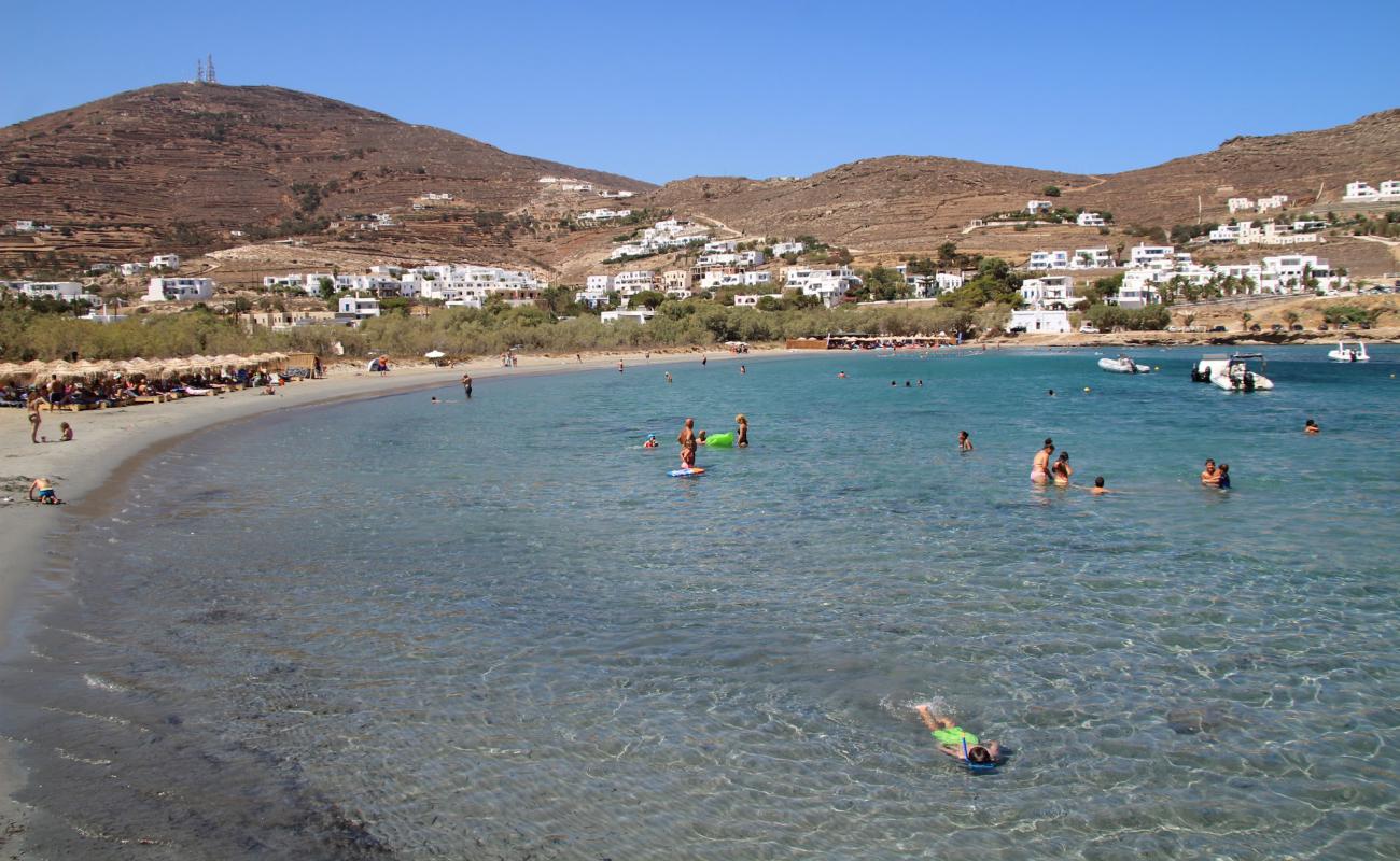 Photo de Agios Ioannis avec sable lumineux de surface