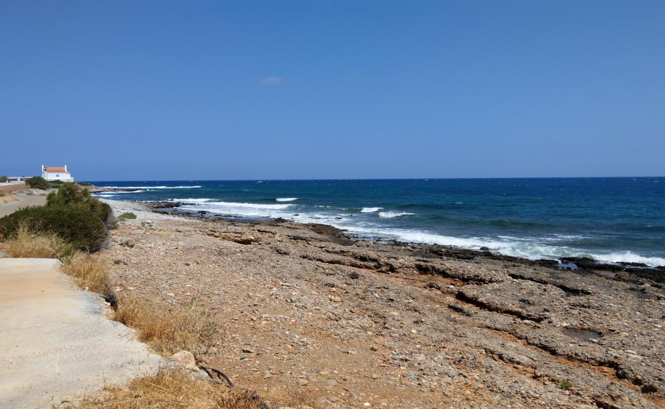 Photo de Papadiokampos beach avec roches de surface