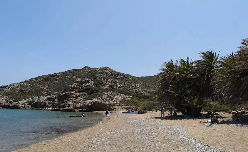 Photo de Plage d'Itanos avec sable lumineux de surface