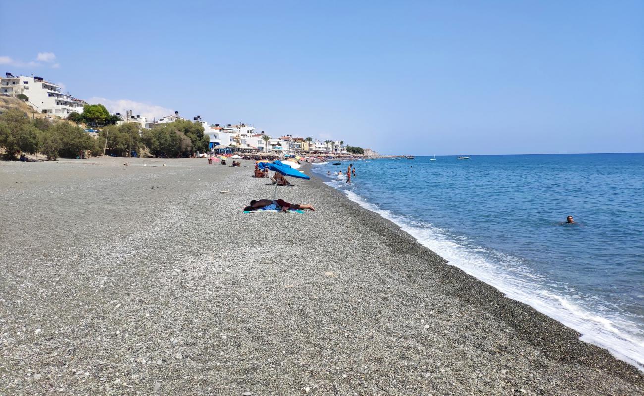 Photo de Mirtos beach avec caillou fin clair de surface