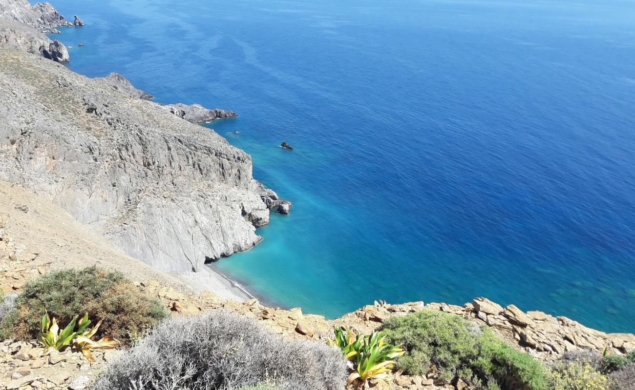 Photo de Lepria beach avec caillou gris de surface