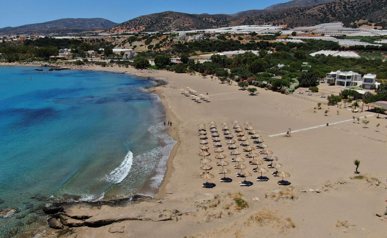 Photo de Grammeno Beach avec sable gris de surface