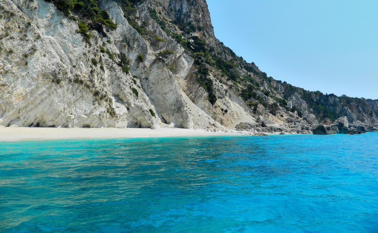 Photo de Spiagge Bianche III avec sable clair avec caillou de surface