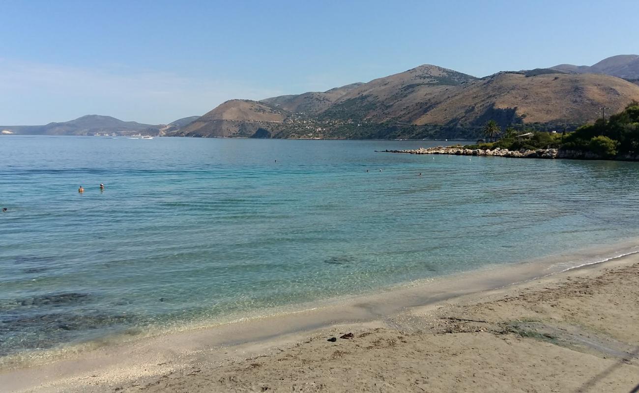 Photo de Fanari beach avec sable gris de surface