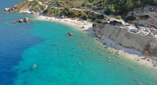 Plage de Vouti