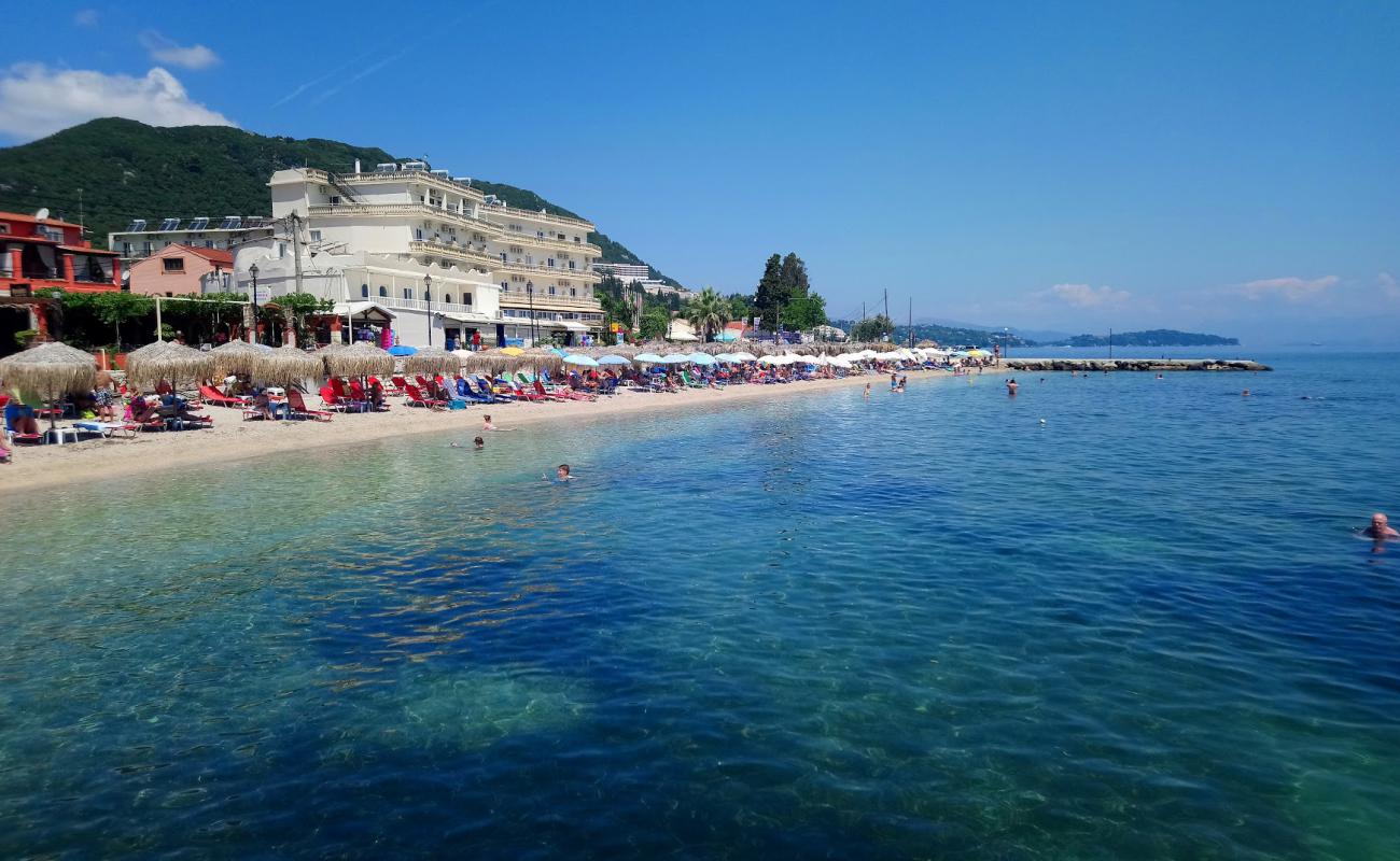 Photo de Benitses beach avec caillou gris de surface