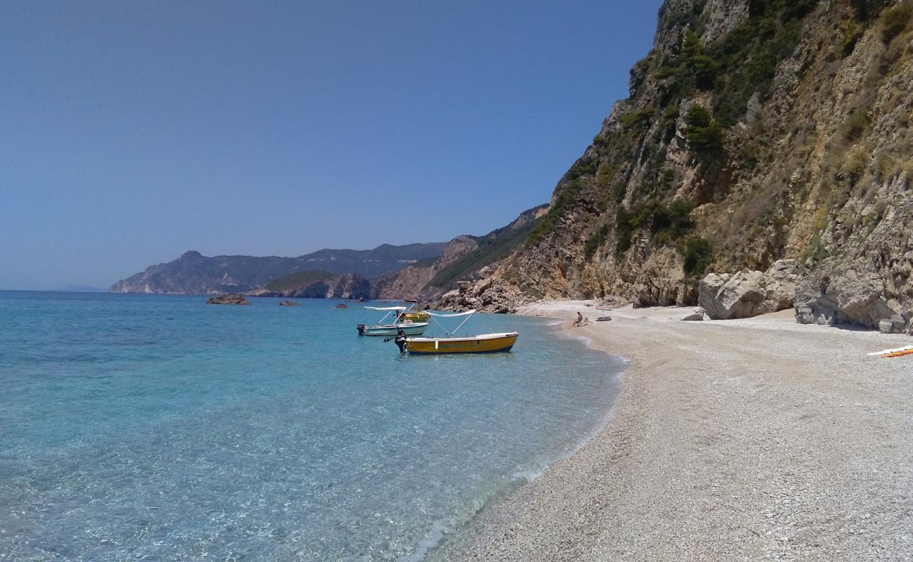 Photo de Antipsos beach avec caillou gris de surface