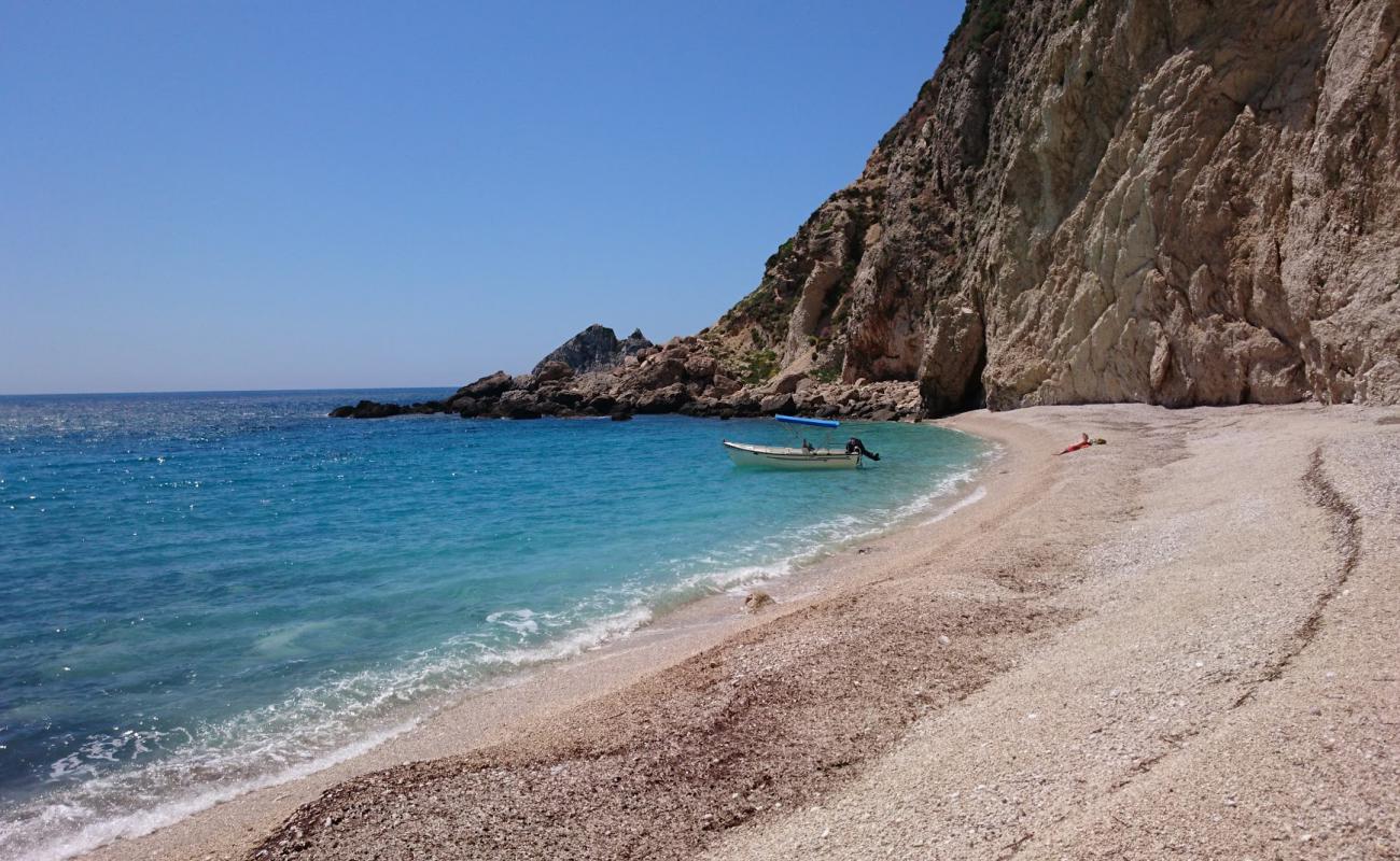 Photo de Kastelli beach avec caillou clair de surface