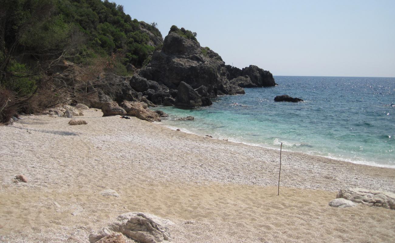 Photo de Apollonii beach avec caillou clair de surface