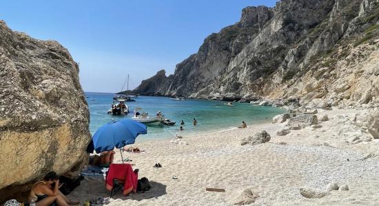 Aspri Ammos Beach