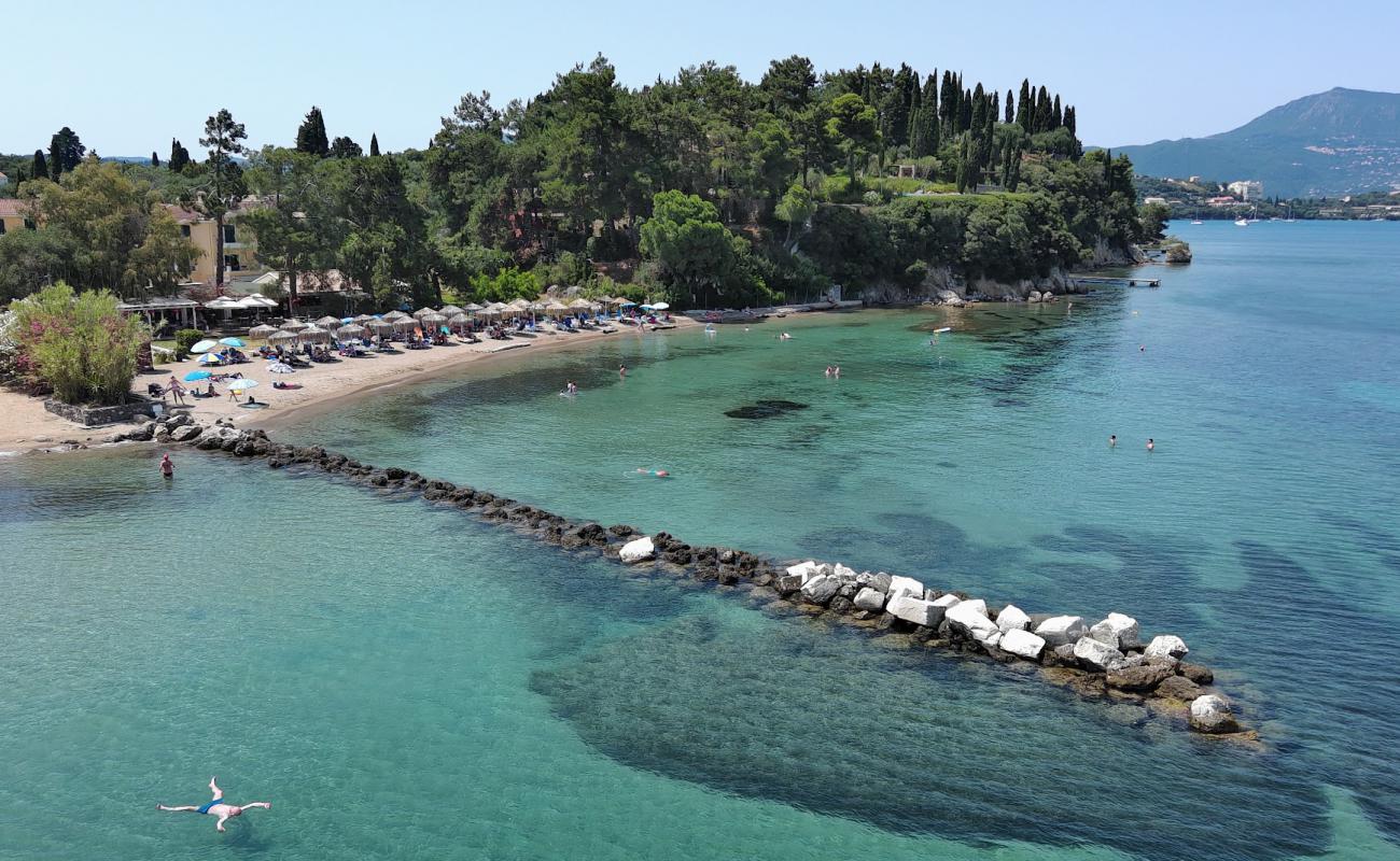 Photo de Kontokali Beach avec sable beige de surface