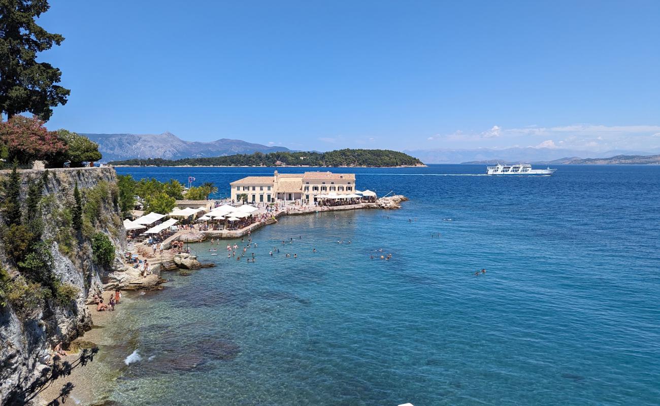 Photo de Faliraki Bathing Beach avec surface béton pavée de surface