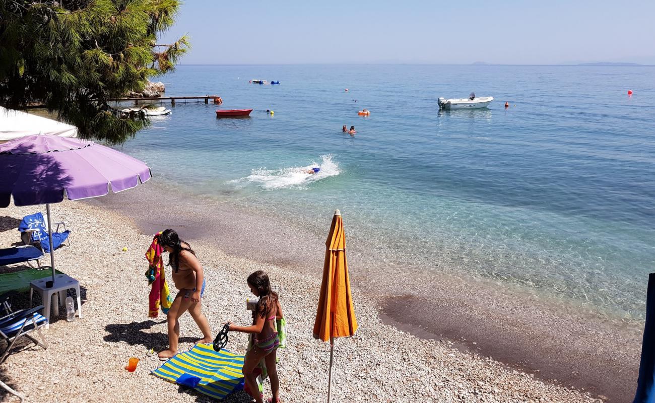 Photo de Glaros Beach avec galets gris de surface