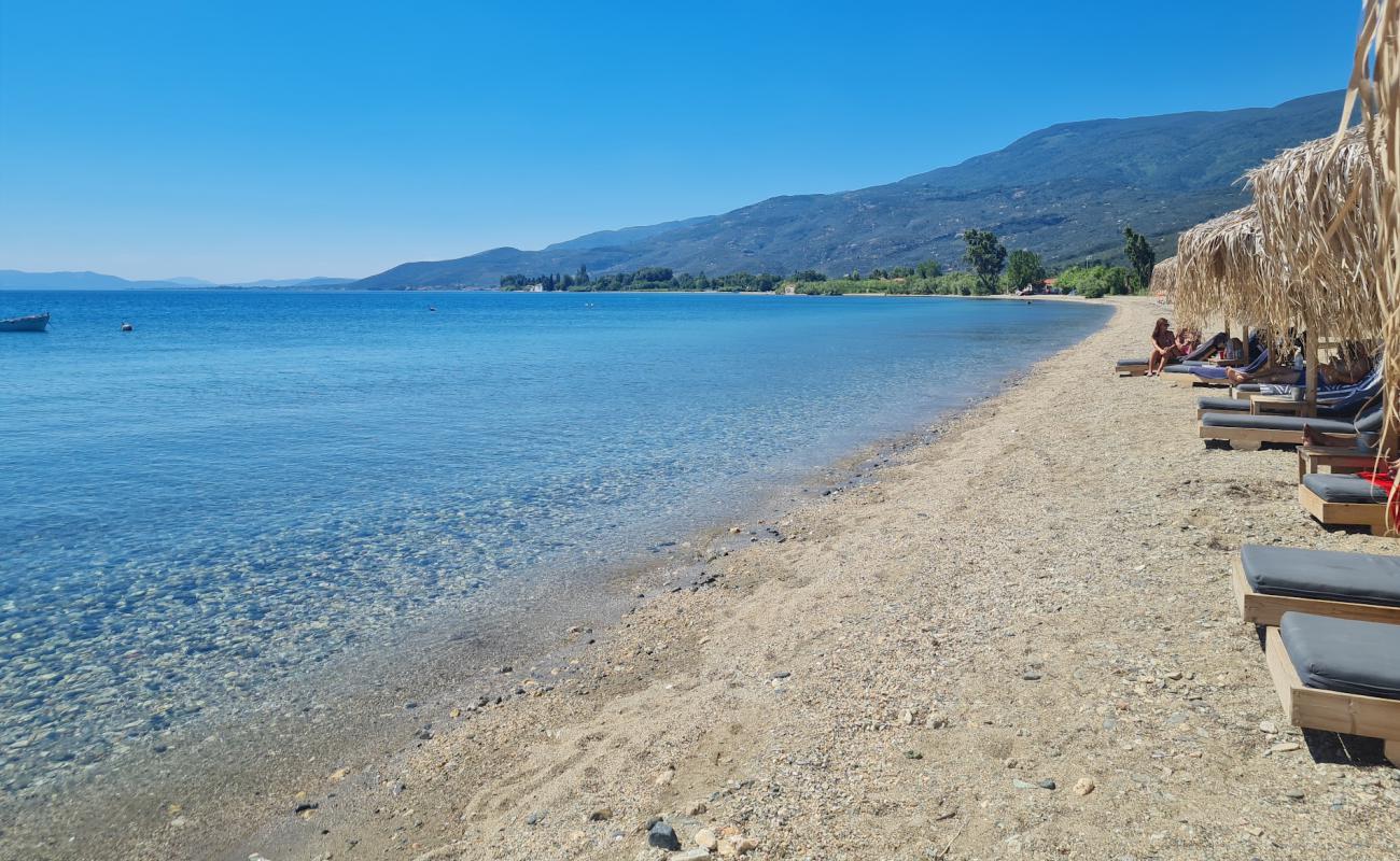 Photo de Paradisos Pelion Beach avec sable gris & galets de surface