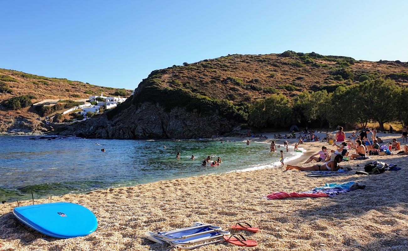 Photo de Kakolimano Beach avec sable beige & galets de surface