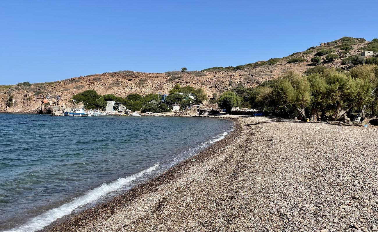 Photo de Paralia Livadi avec galets gris de surface