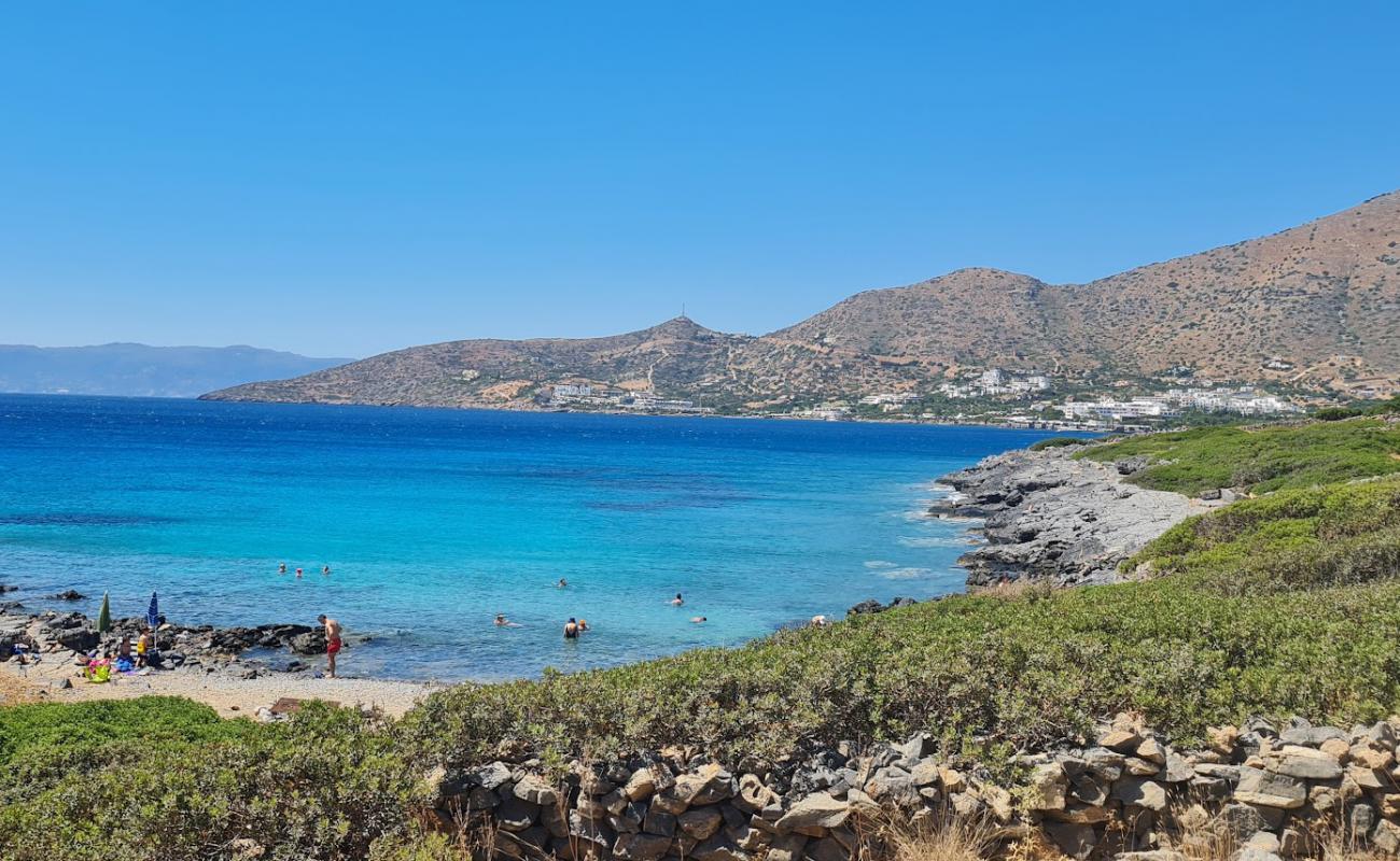 Photo de Dianiskari Beach avec terrain rocheux de surface