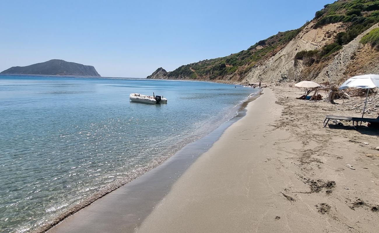 Photo de Selitsa Strand avec sable beige & pierres de surface