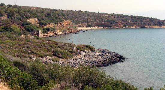 Nisakia Beach, Trinisa