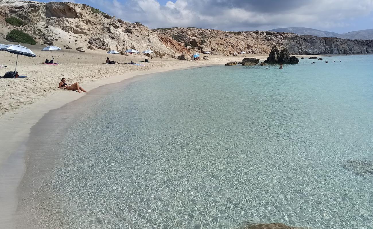 Photo de Marmara Beach avec sable beige de surface