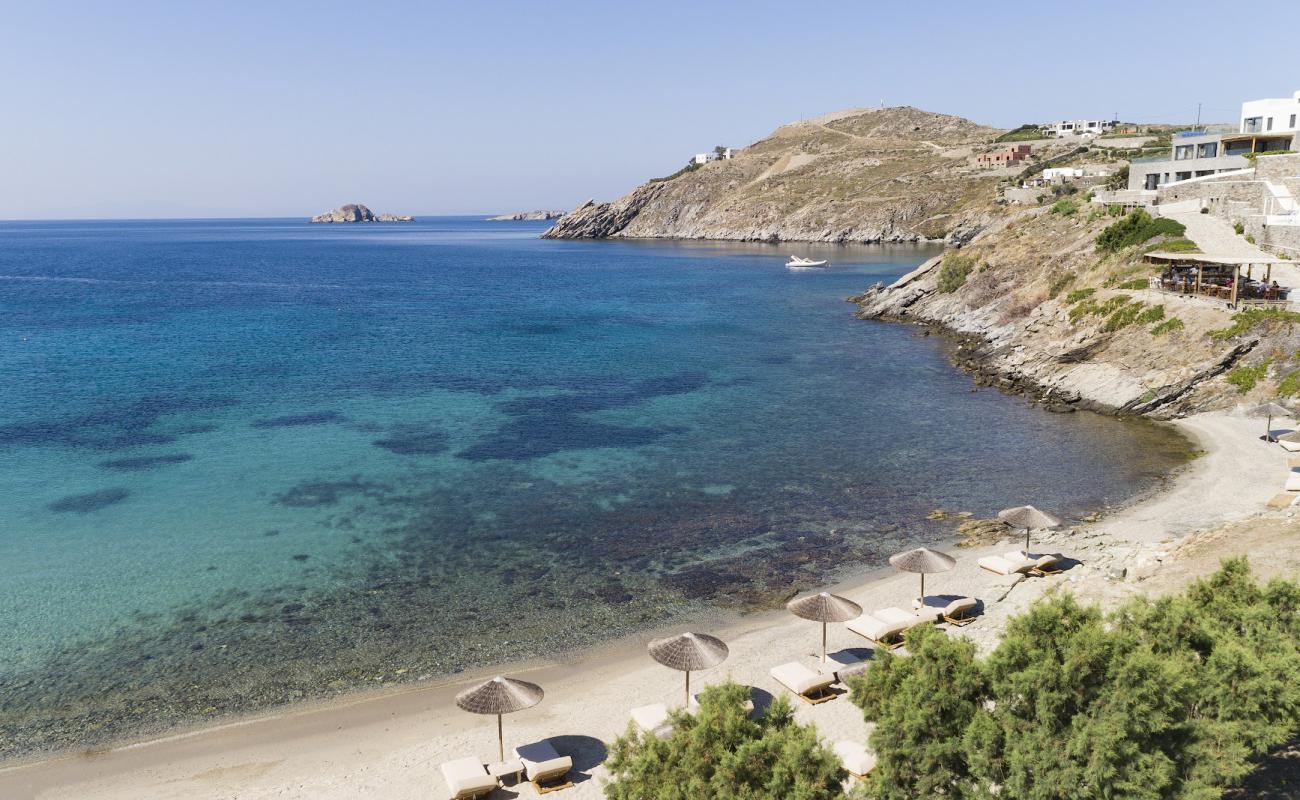 Photo de Glyfadi Beach avec sable beige de surface