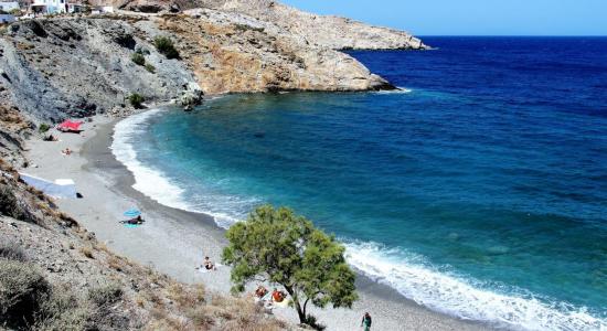 Vardia Beach
