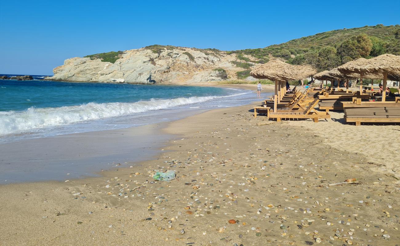 Photo de Paralia Stomio avec sable beige de surface