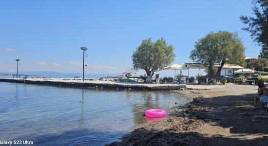Paralia Geni Limani