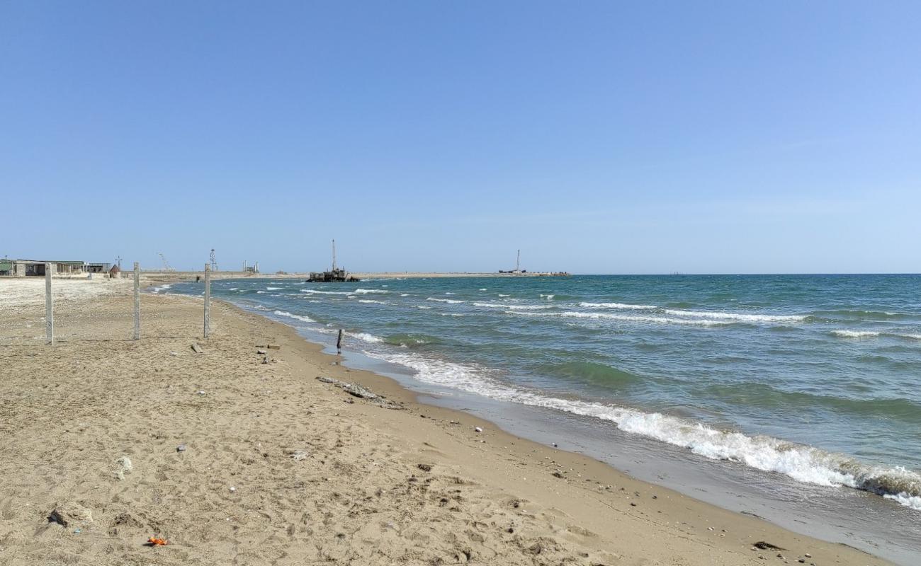 Photo de Zira Beach avec sable lumineux de surface