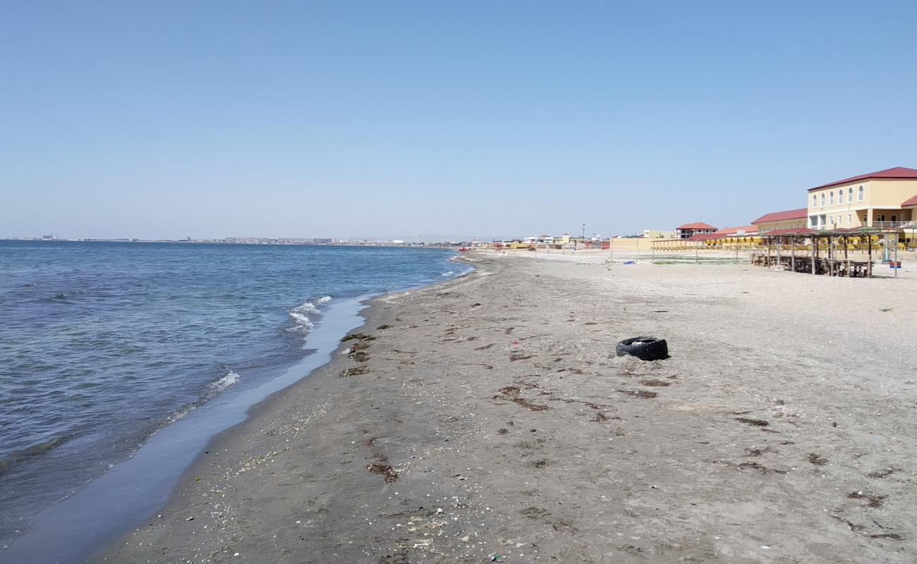 Photo de Emin Beach avec sable lumineux de surface