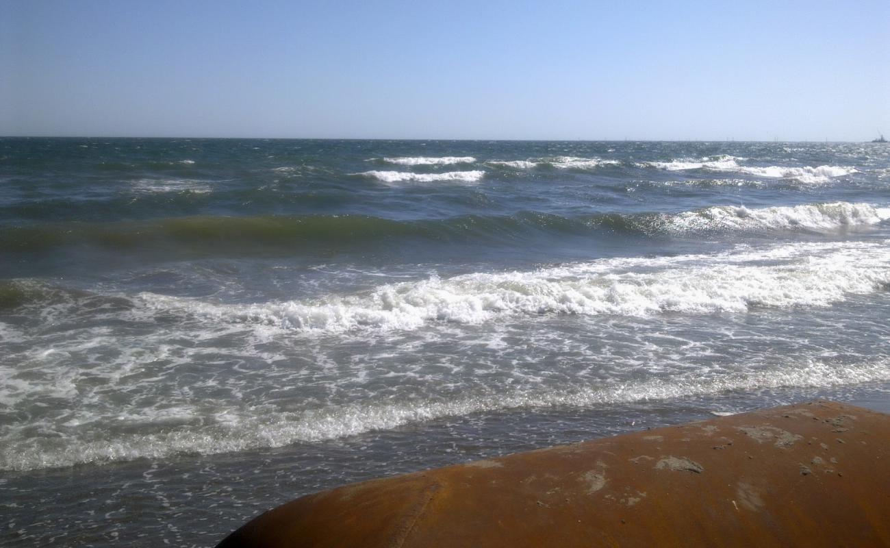Photo de Hovsan beach avec sable beige de surface