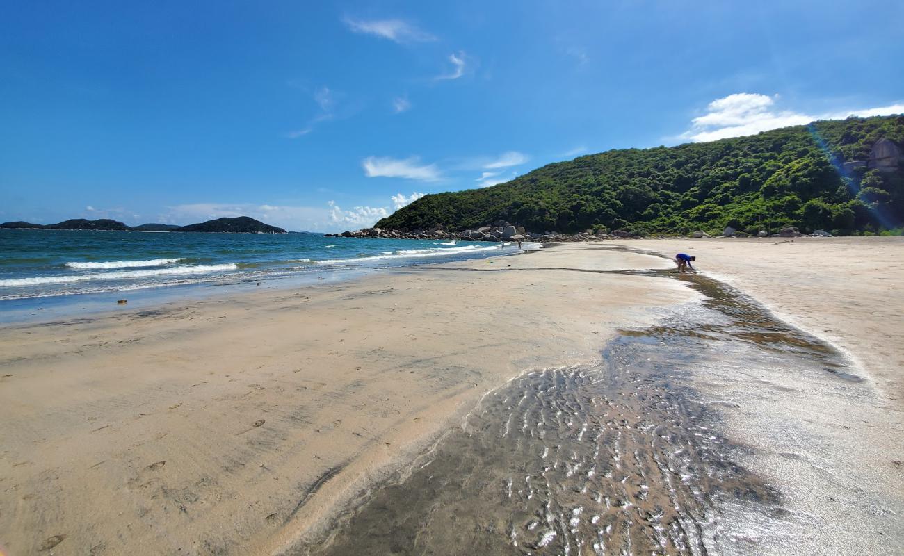 Photo de Lo Kei Wan avec sable lumineux de surface