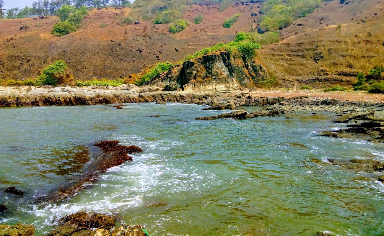 Photo de Aguada Rocky Beach avec roches de surface