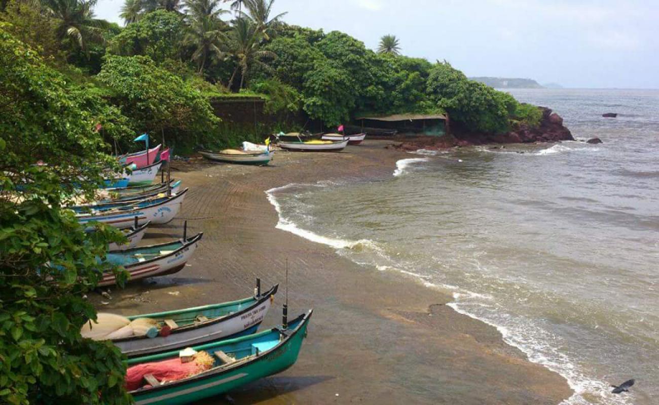 Photo de Marivel Beach avec terrain rocheux de surface
