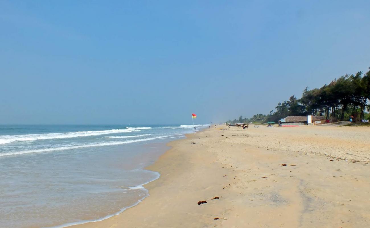Photo de Varca Beach avec sable beige de surface
