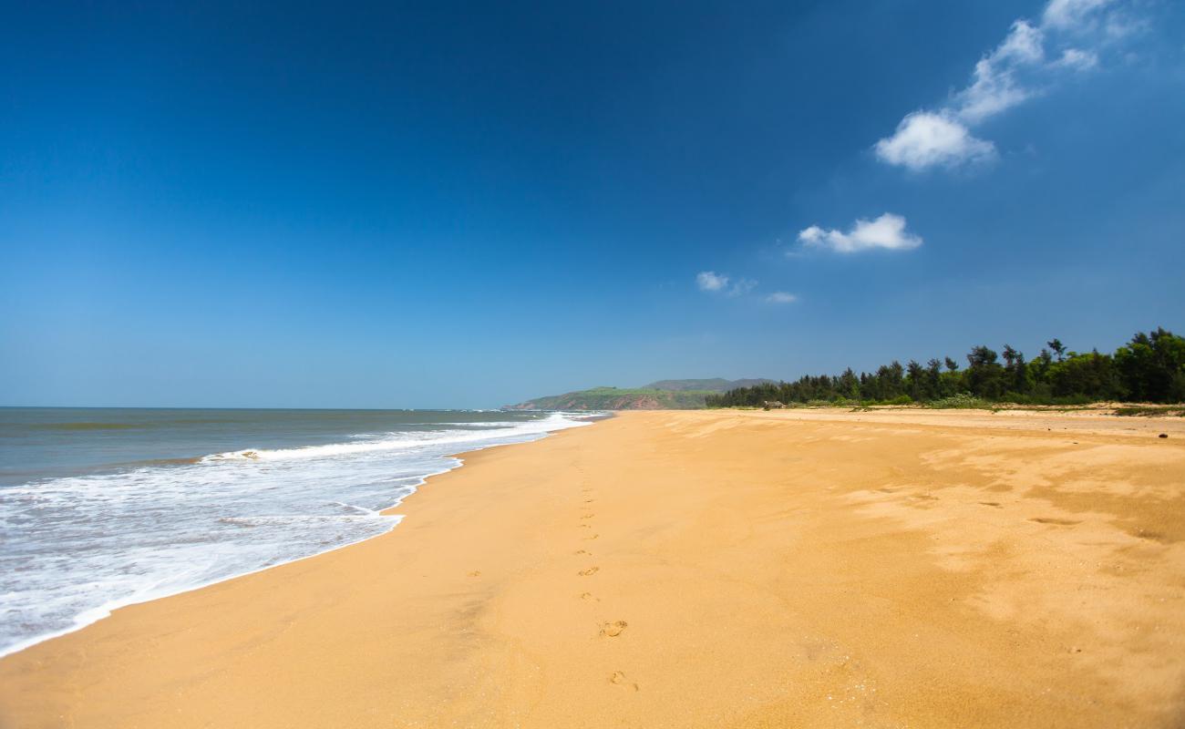 Photo de Gangekolla beach avec sable beige de surface