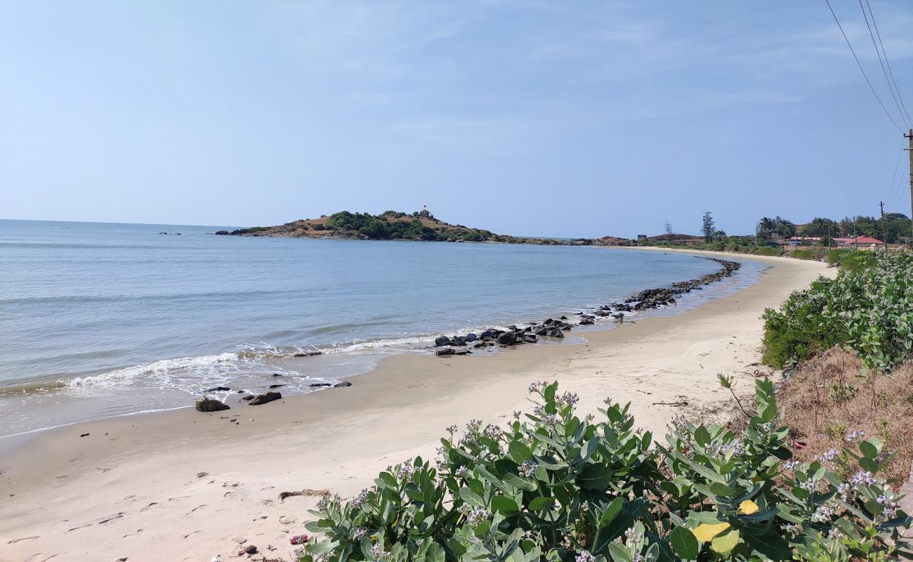 Photo de Kumta Beach avec sable lumineux de surface