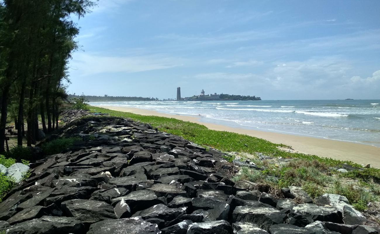 Photo de Bailur Tengara Beach avec sable lumineux de surface